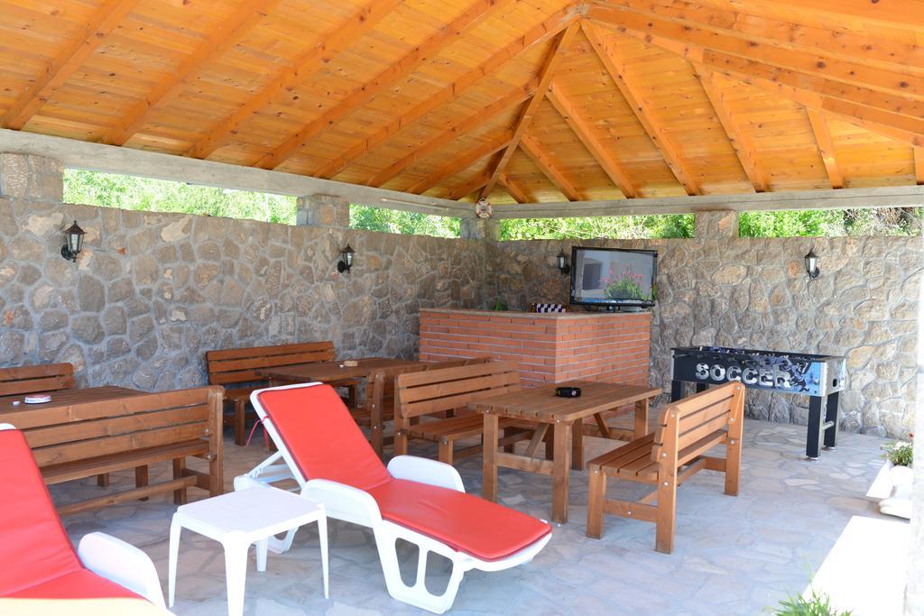 Apartments Vila Lazarevic Tivat Exterior foto