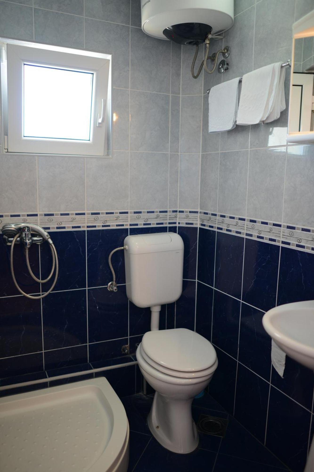 Apartments Vila Lazarevic Tivat Quarto foto
