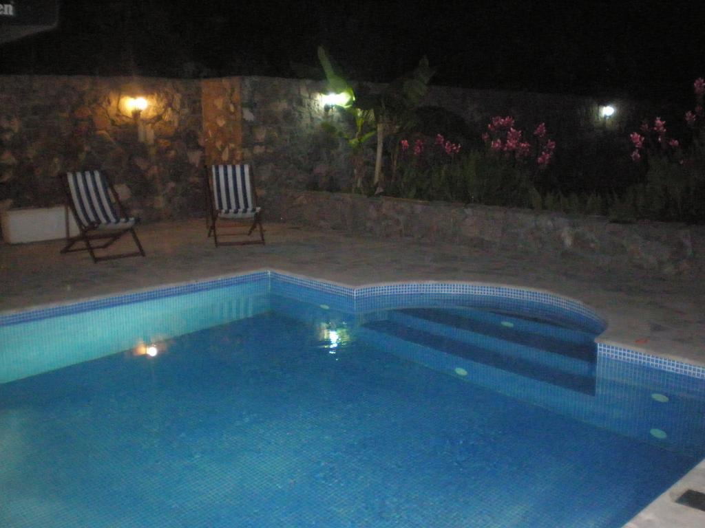 Apartments Vila Lazarevic Tivat Exterior foto